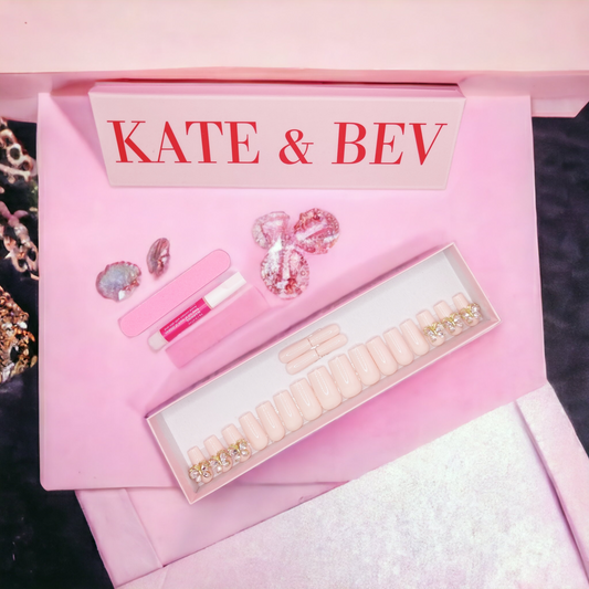 Catch Me If You Can - Handmade Press On Nails