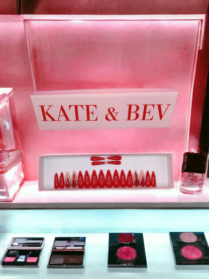 Falling In Love - Handmade Press On Nails