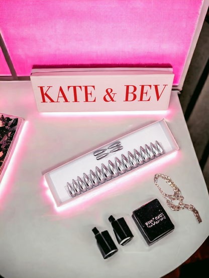 Cruzin in Chrome - Handmade Press On Nails